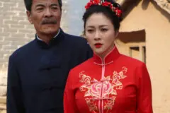 《初婚》人有时会苦一阵子，绝不会苦一辈子